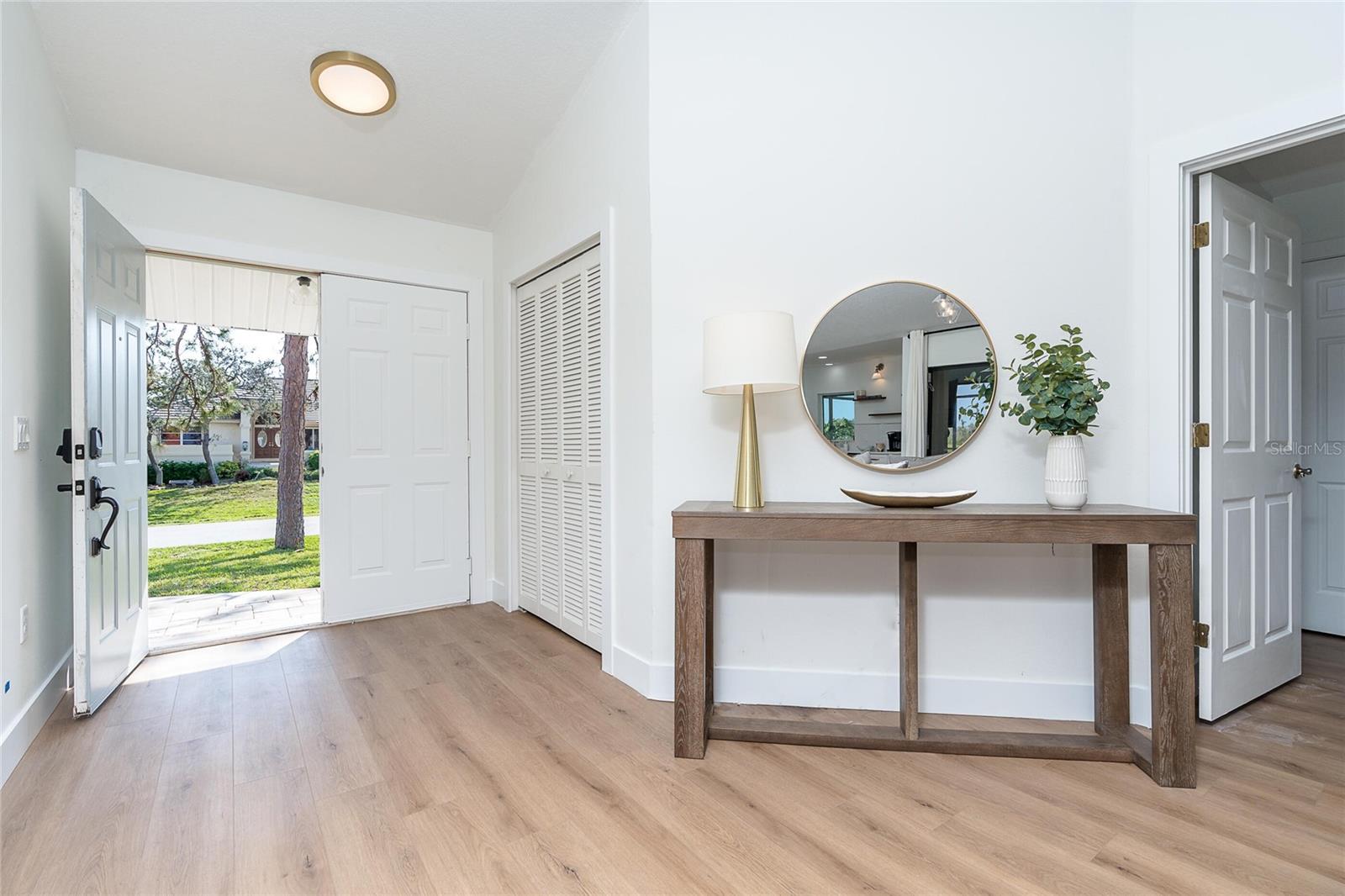 16 LEEWARD DR, PLACIDA, FL, 33946