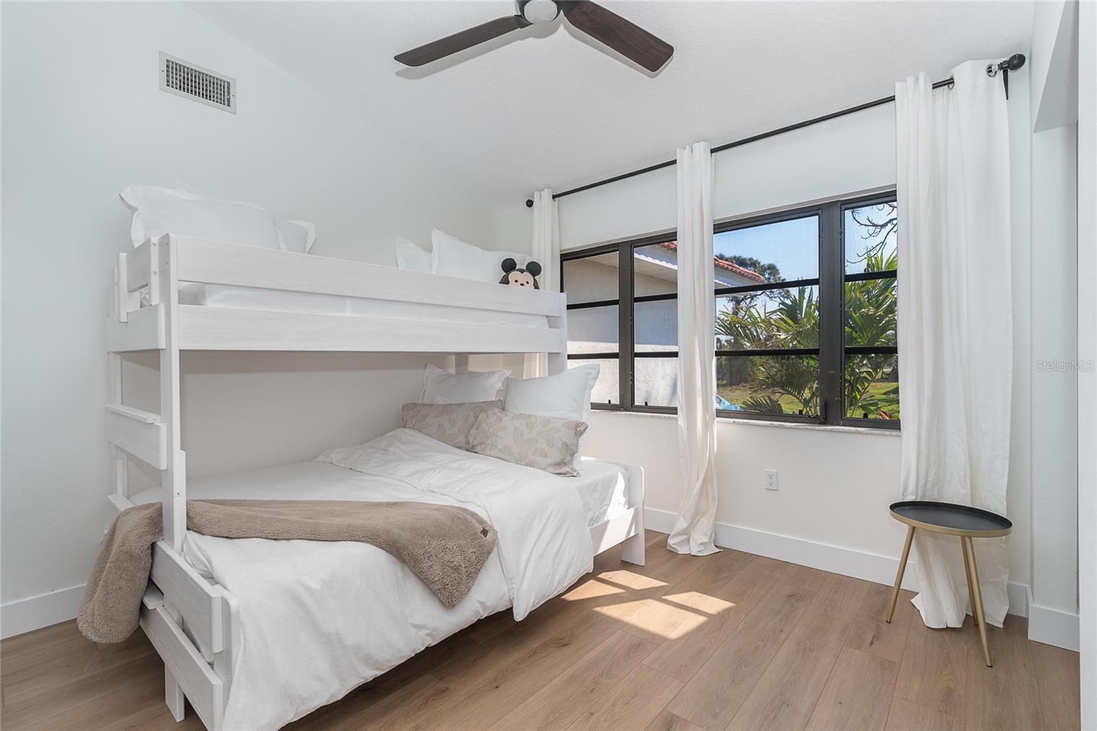 16 LEEWARD DR, PLACIDA, FL, 33946