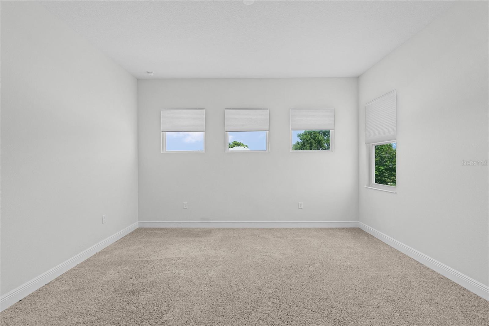 39654 GROVE HTS, LADY LAKE, FL, 32159