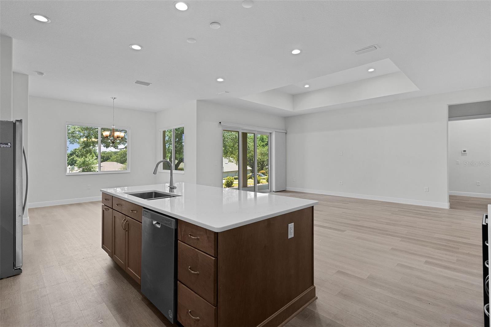 39654 GROVE HTS, LADY LAKE, FL, 32159