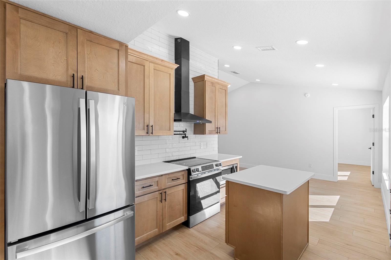 1972 VIENNA AVE, DELTONA, FL, 32725