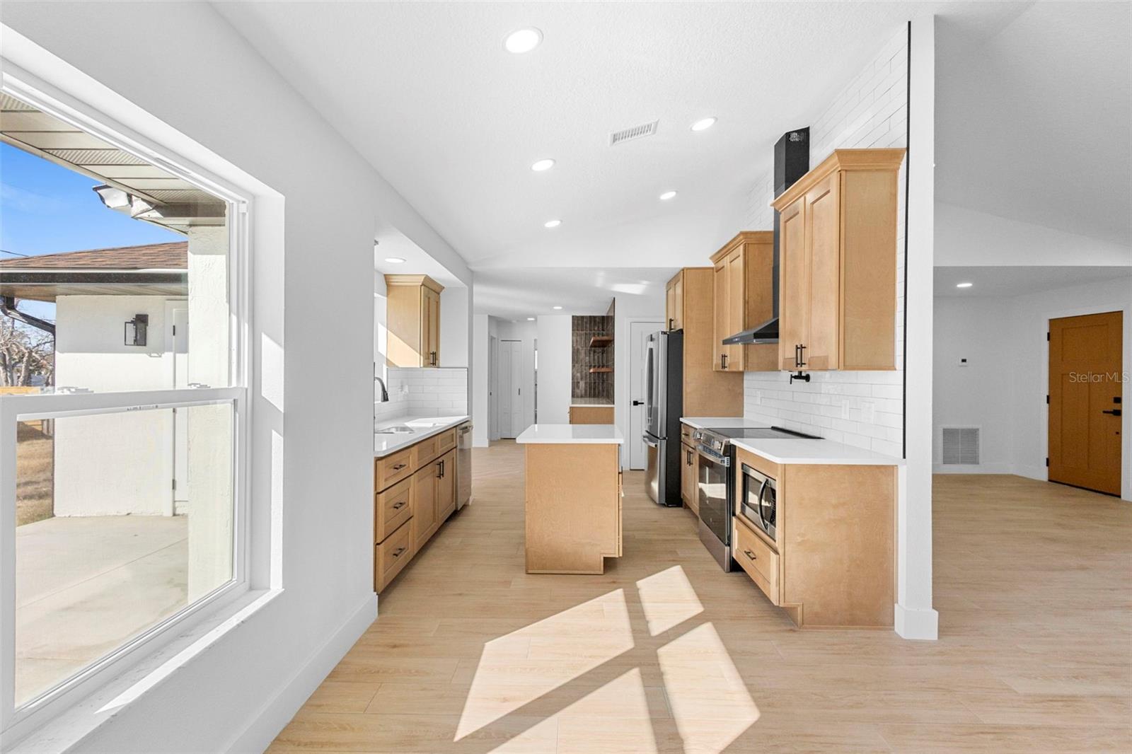 1972 VIENNA AVE, DELTONA, FL, 32725