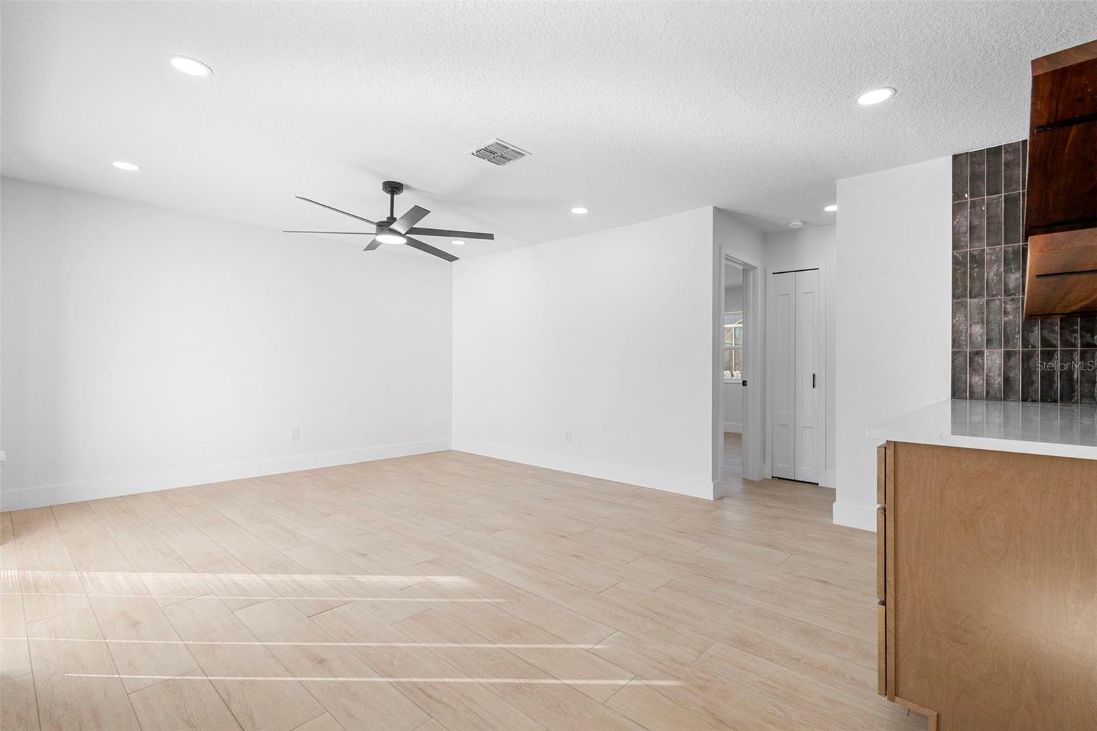 1972 VIENNA AVE, DELTONA, FL, 32725