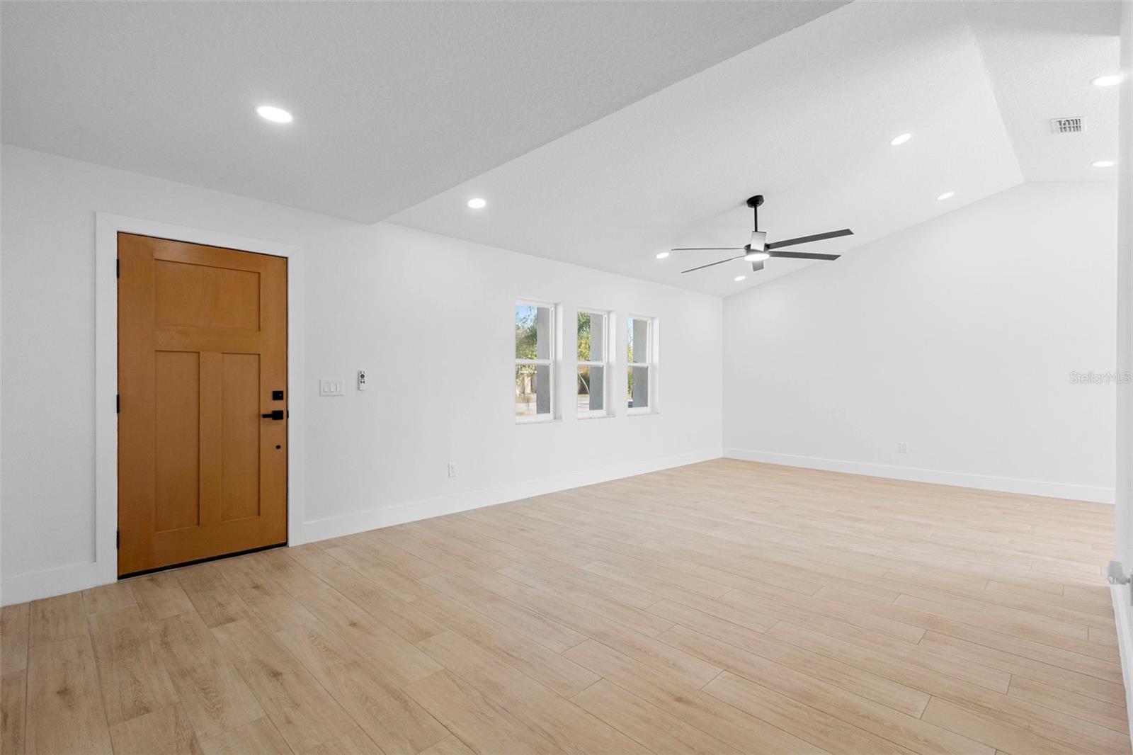 1972 VIENNA AVE, DELTONA, FL, 32725