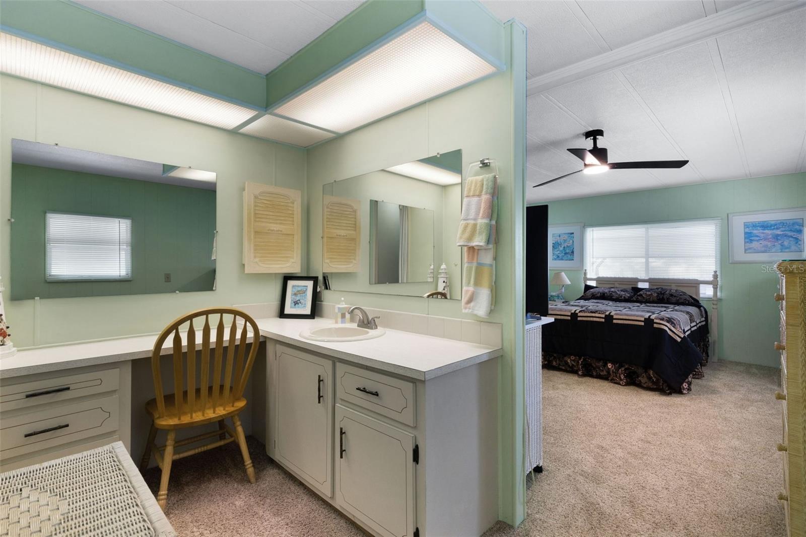 98 CEDAR ELM DR #32, SAFETY HARBOR, FL, 34695