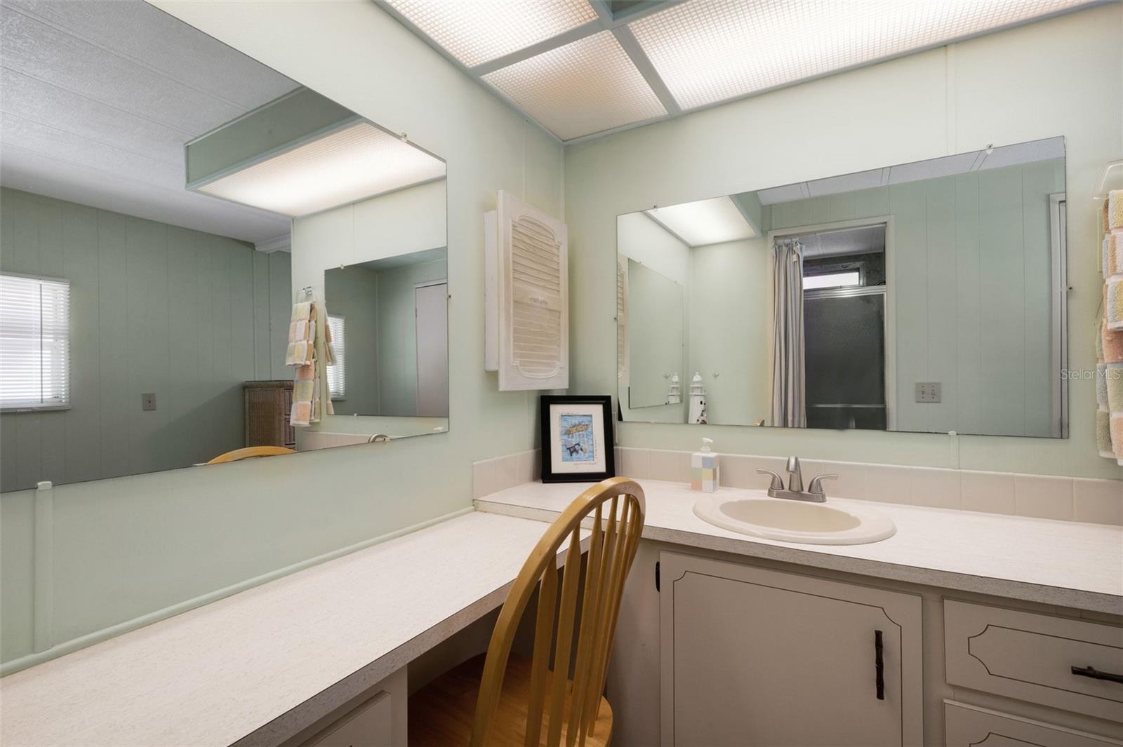 98 CEDAR ELM DR #32, SAFETY HARBOR, FL, 34695