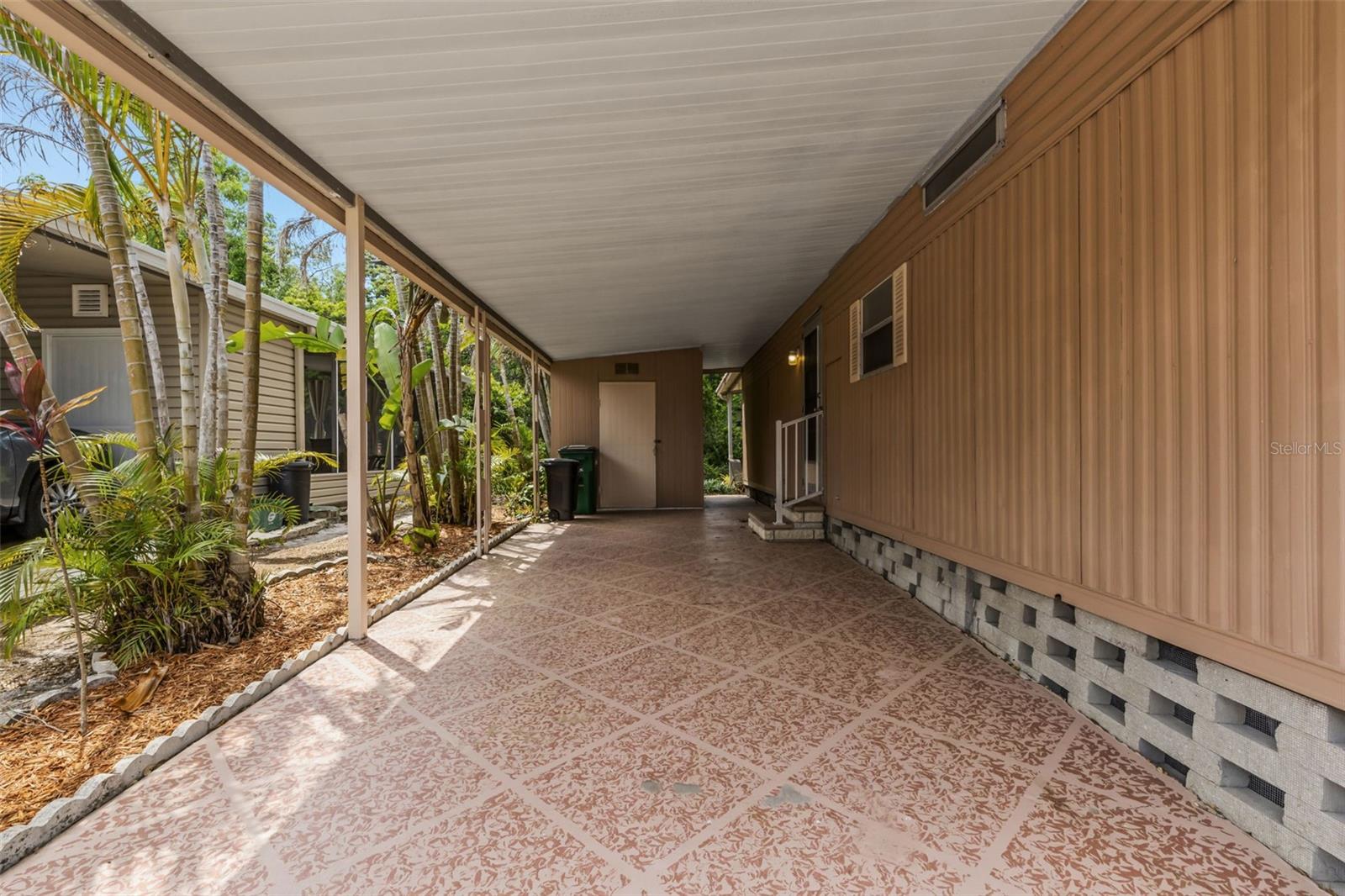 98 CEDAR ELM DR #32, SAFETY HARBOR, FL, 34695