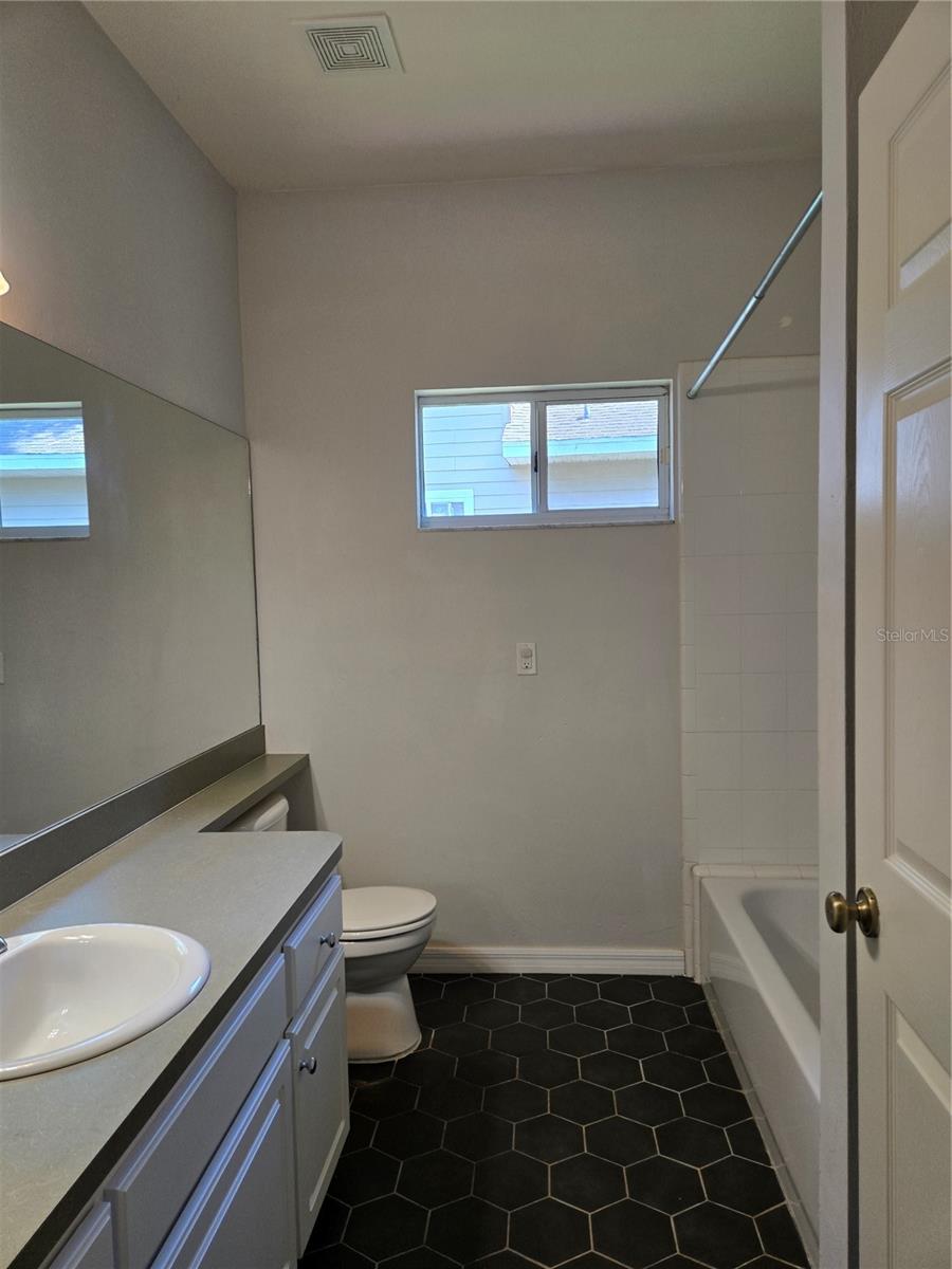 1657 SW 66TH DR, GAINESVILLE, FL, 32607