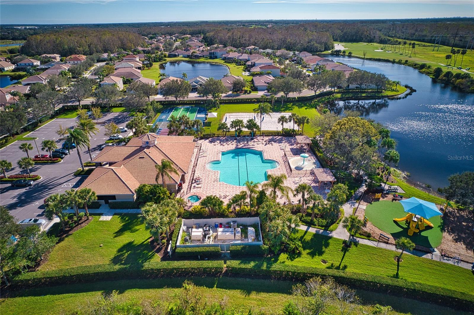 163 BRIDGEWATER CT, BRADENTON, FL, 34212