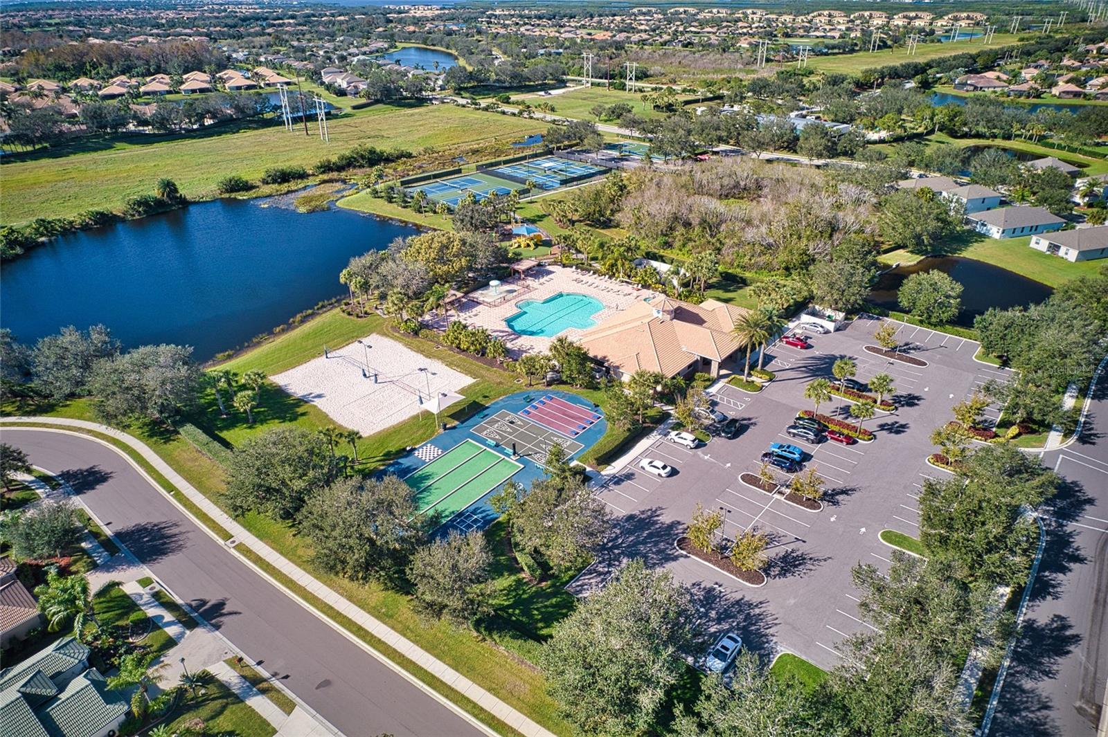 163 BRIDGEWATER CT, BRADENTON, FL, 34212