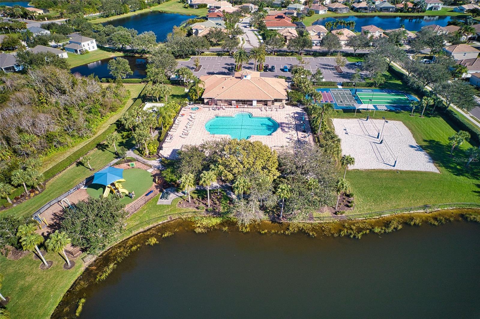 163 BRIDGEWATER CT, BRADENTON, FL, 34212