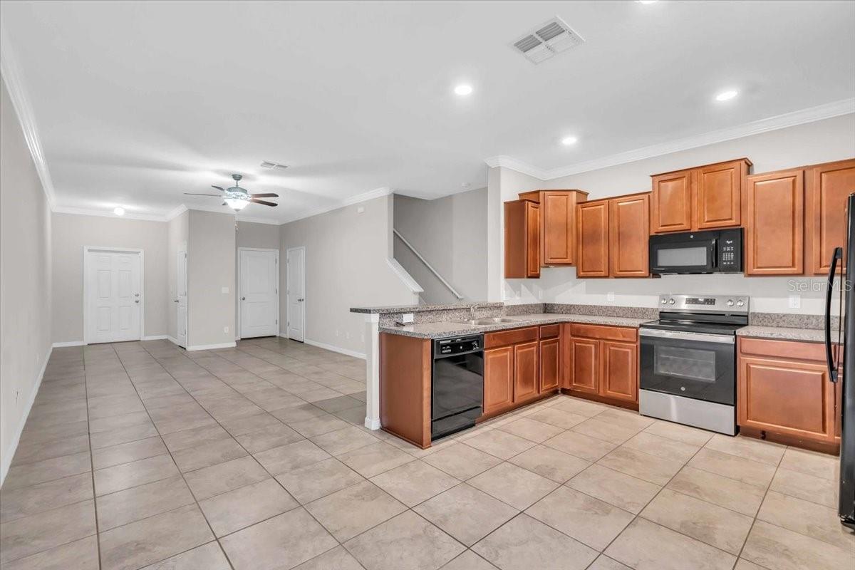 4021 WILD SENNA BLVD, TAMPA, FL, 33619