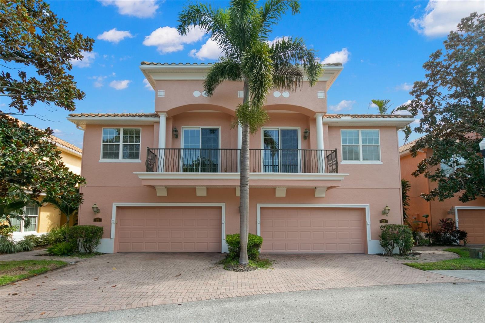 24 MANGROVE PT, ST PETERSBURG, FL, 33705