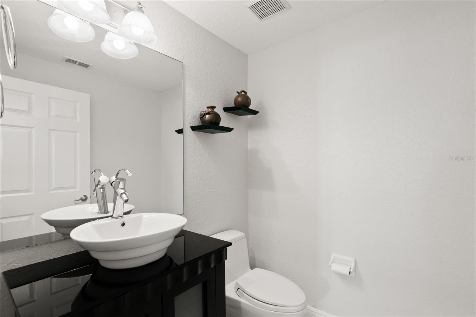 24 MANGROVE PT, ST PETERSBURG, FL, 33705