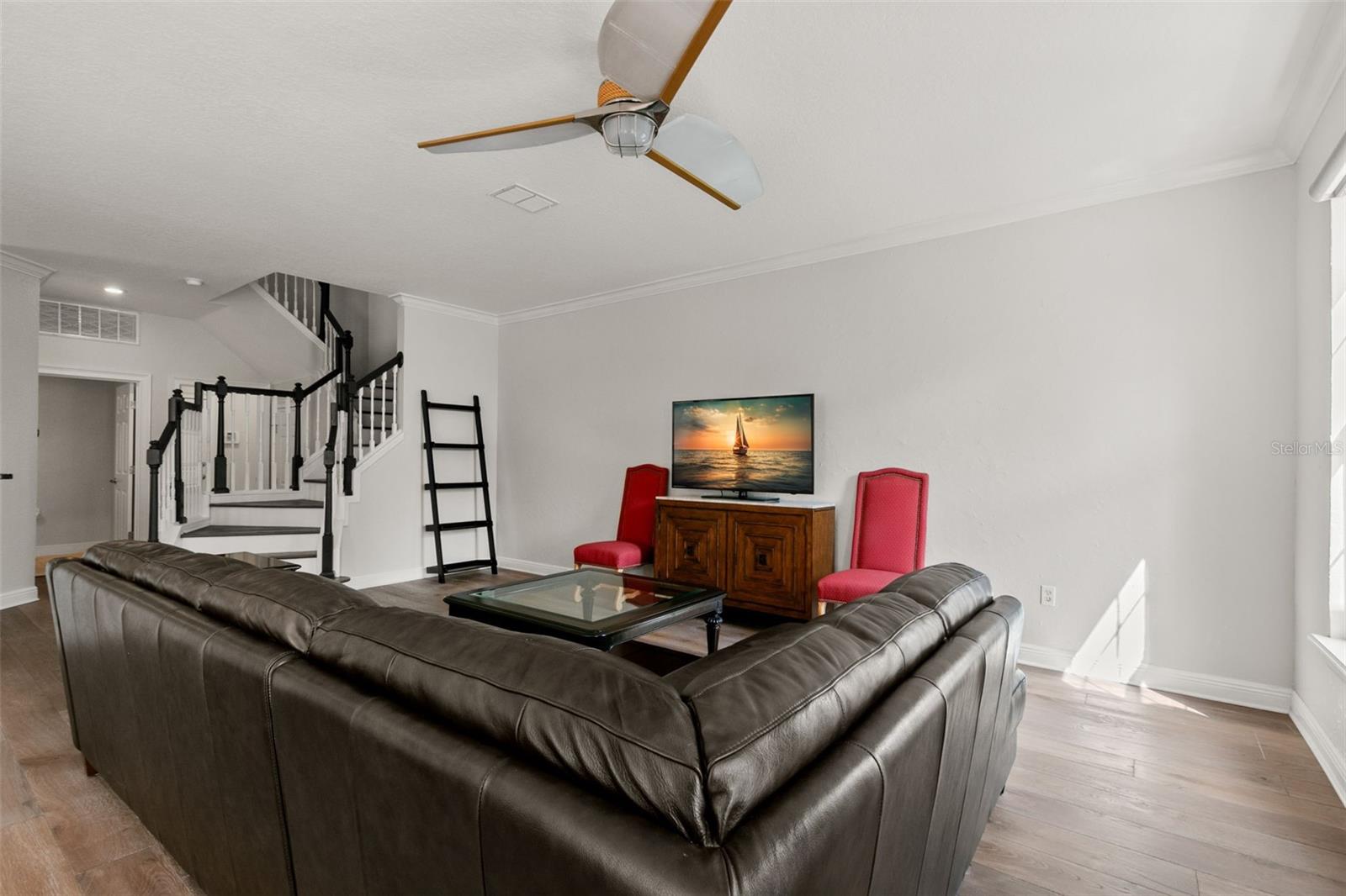 24 MANGROVE PT, ST PETERSBURG, FL, 33705