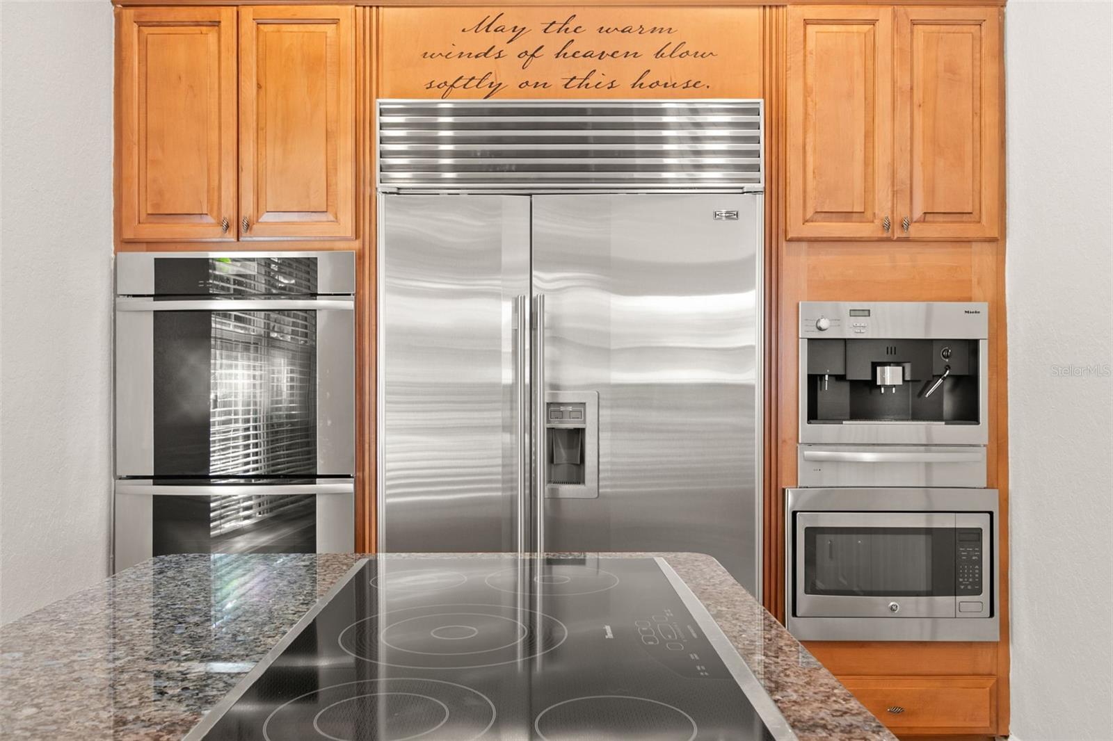 24 MANGROVE PT, ST PETERSBURG, FL, 33705