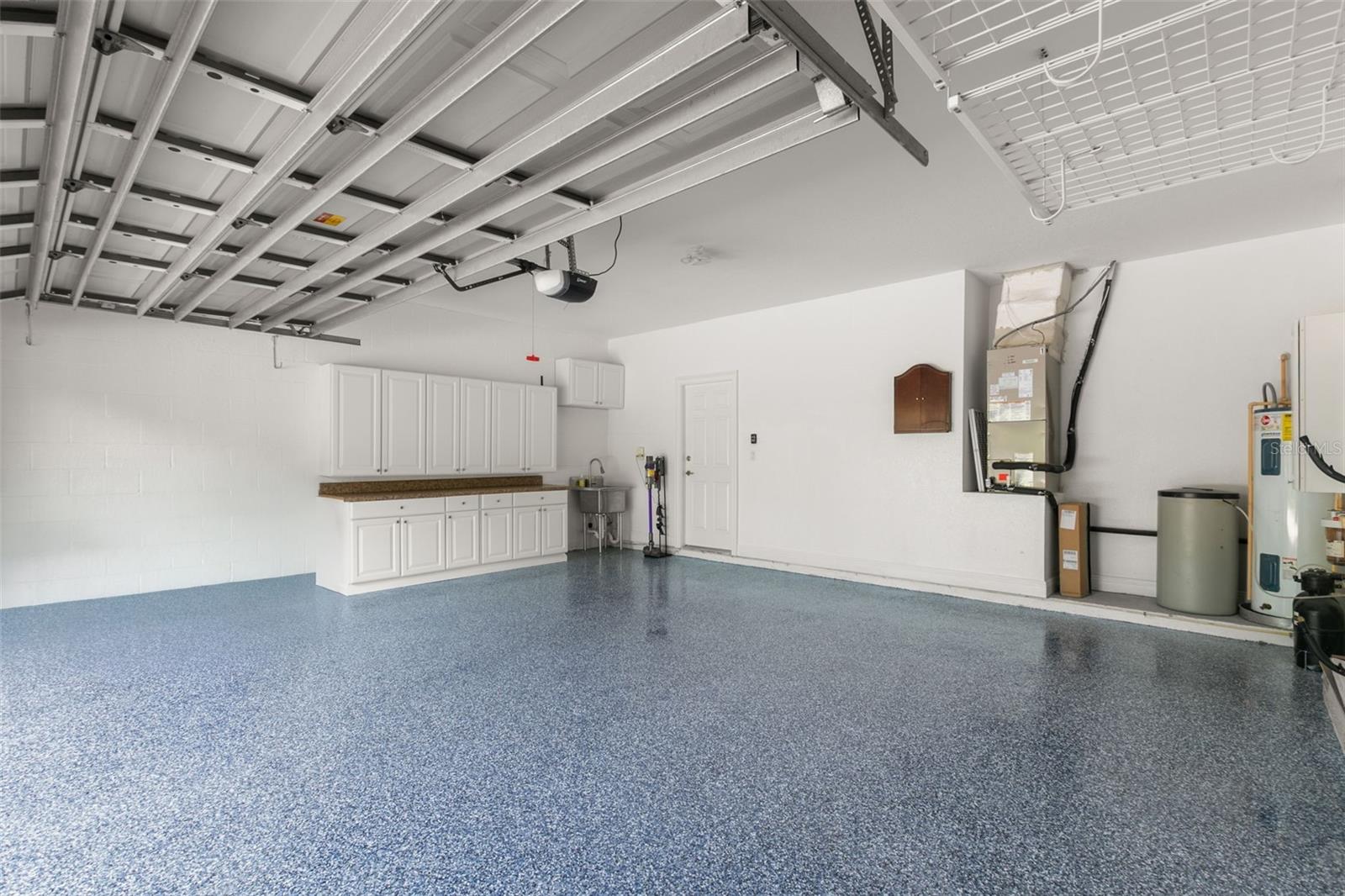 24 MANGROVE PT, ST PETERSBURG, FL, 33705