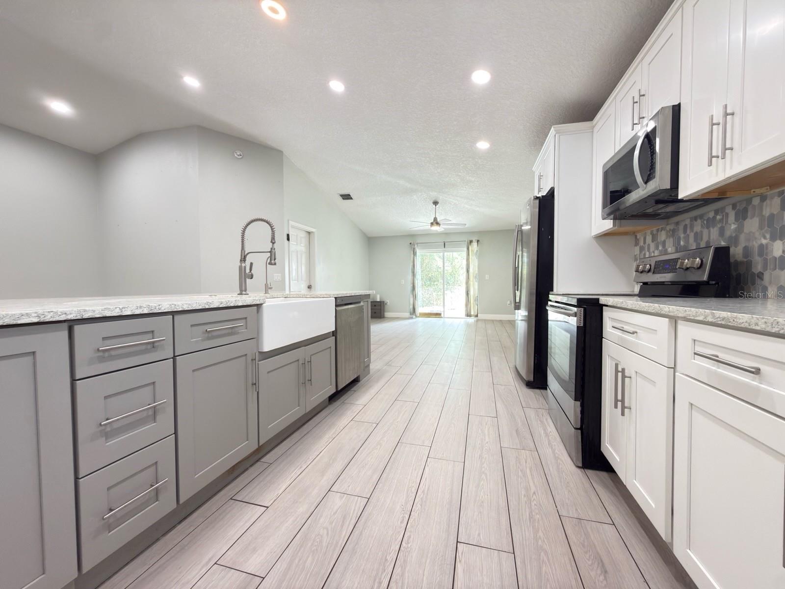 1009 FORT SMITH BLVD, DELTONA, FL, 32725