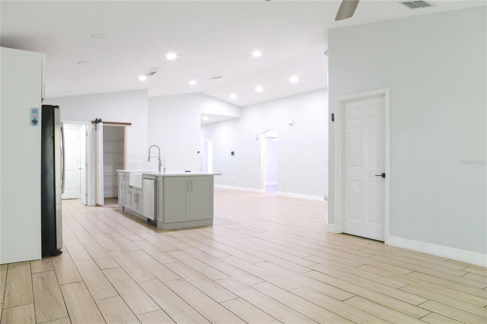 1009 FORT SMITH BLVD, DELTONA, FL, 32725