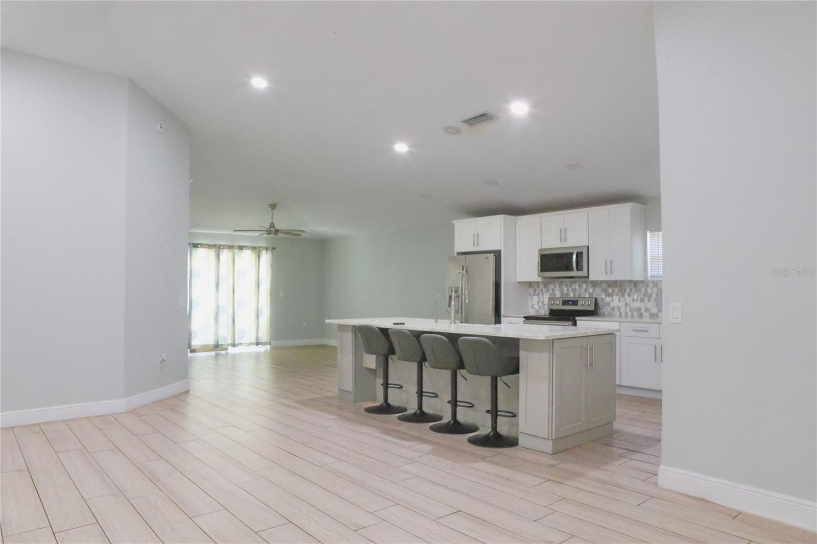 1009 FORT SMITH BLVD, DELTONA, FL, 32725