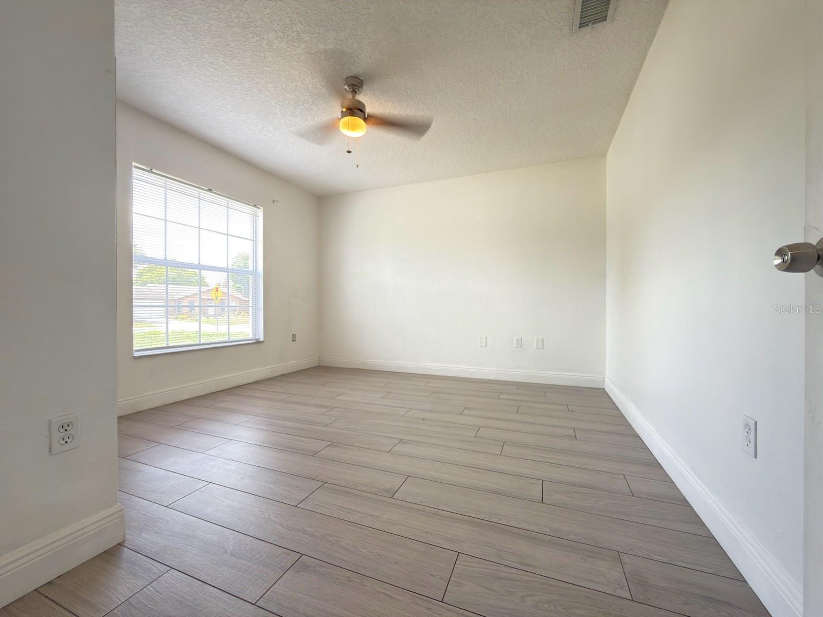 1009 FORT SMITH BLVD, DELTONA, FL, 32725