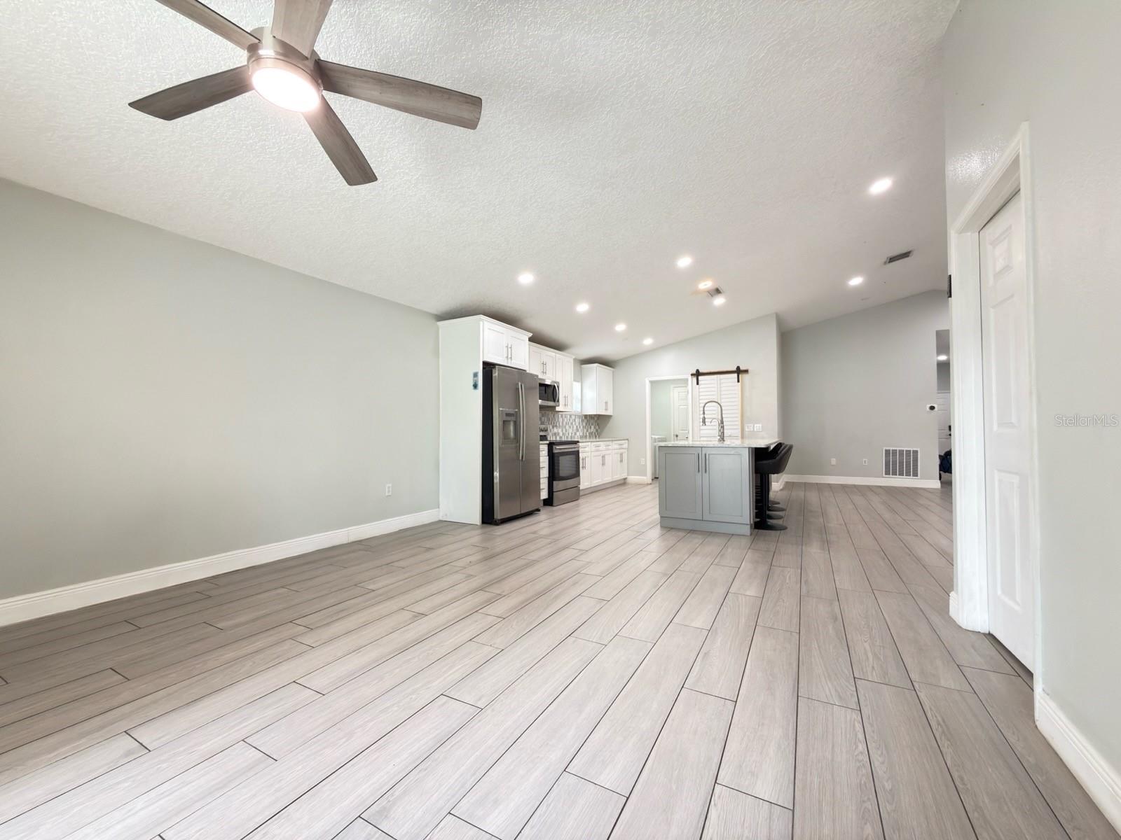 1009 FORT SMITH BLVD, DELTONA, FL, 32725