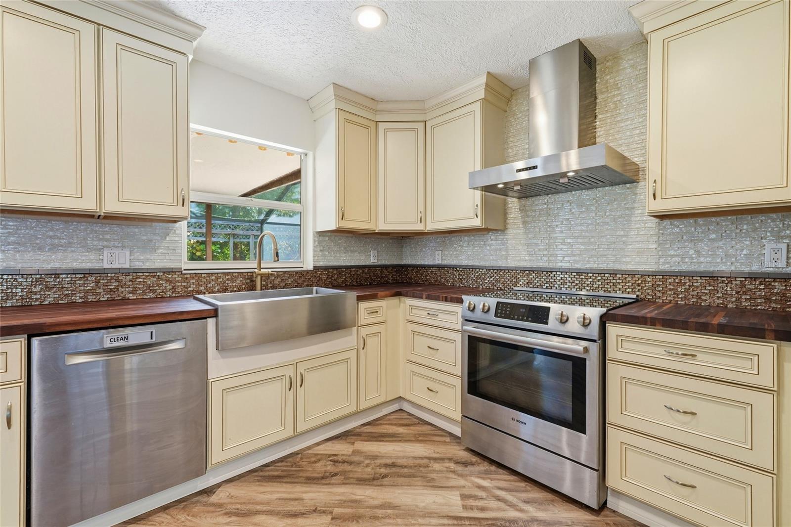 4701 ATLANTIC AVE, SARASOTA, FL, 34233