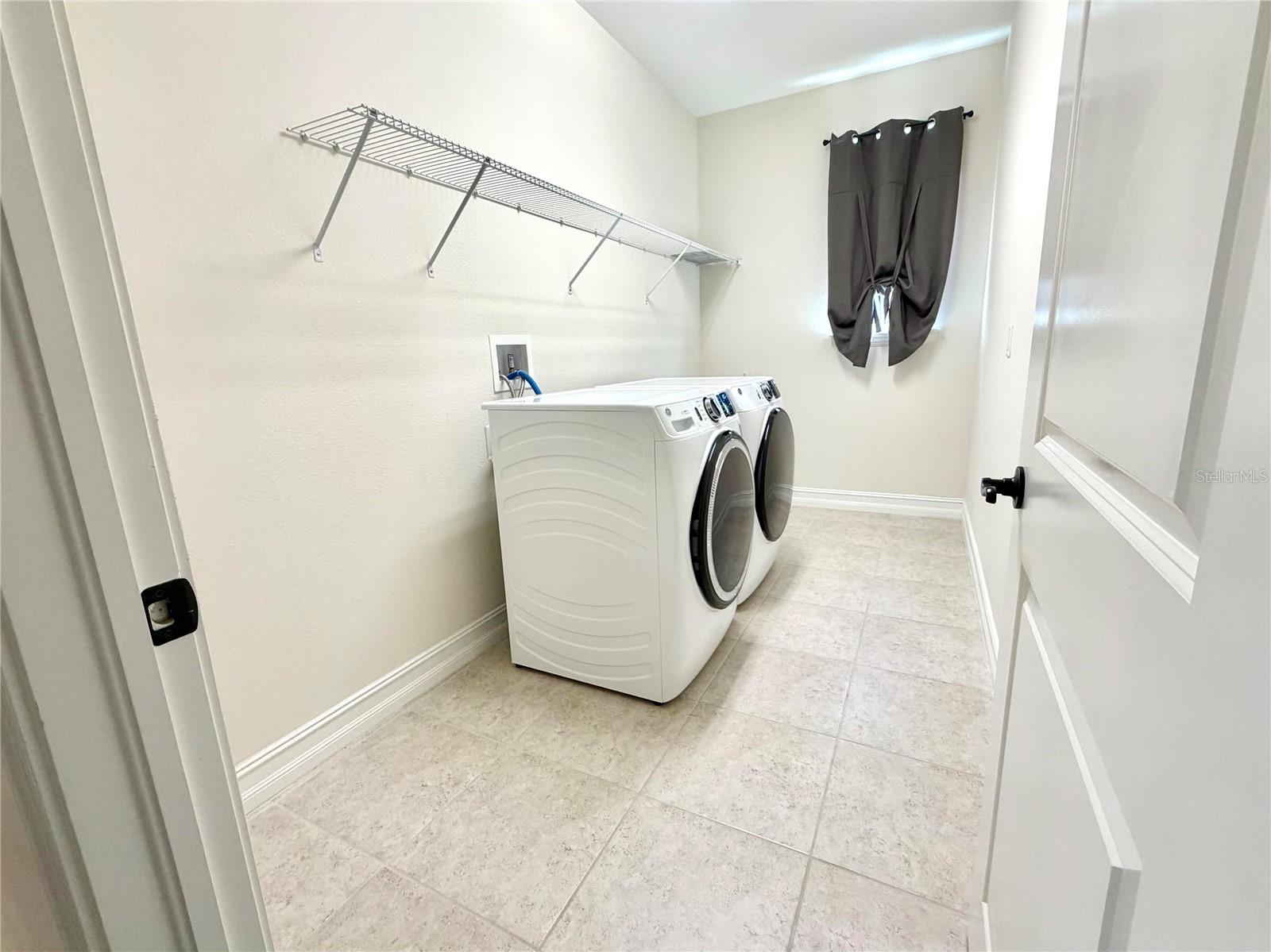 1879 WHITEWILLOW DR, WESLEY CHAPEL, FL, 33543