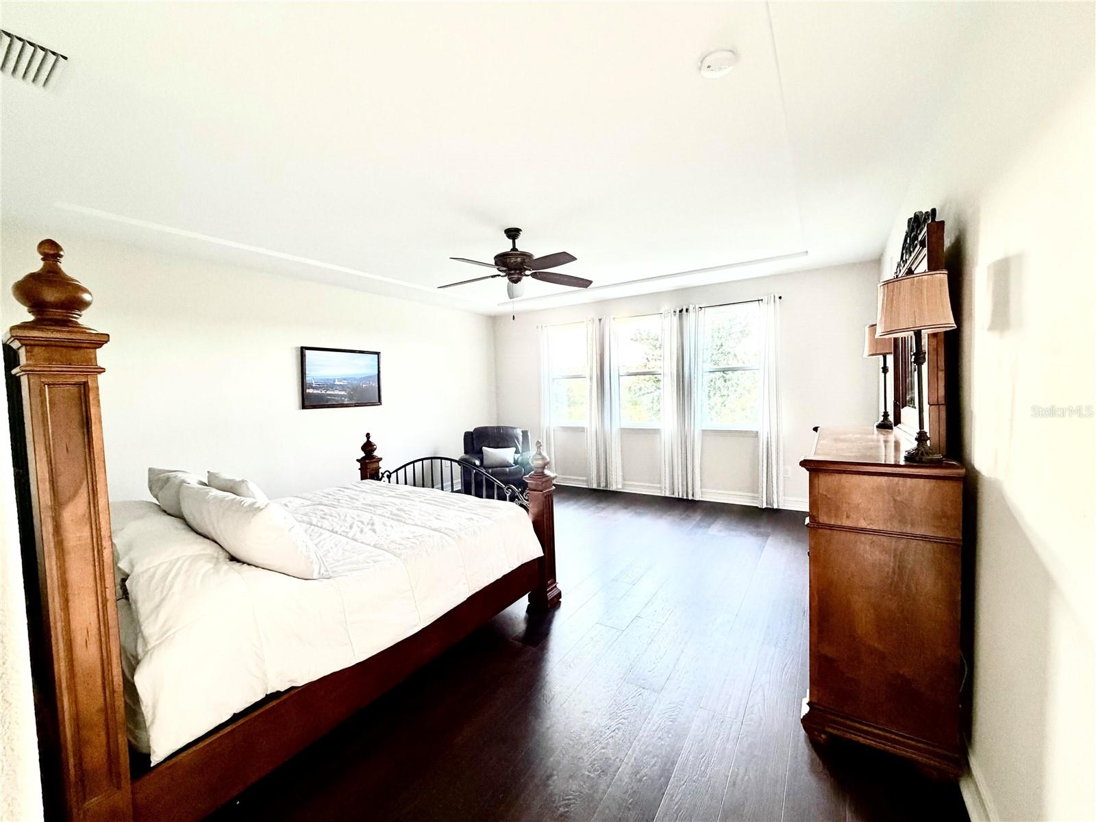 1879 WHITEWILLOW DR, WESLEY CHAPEL, FL, 33543