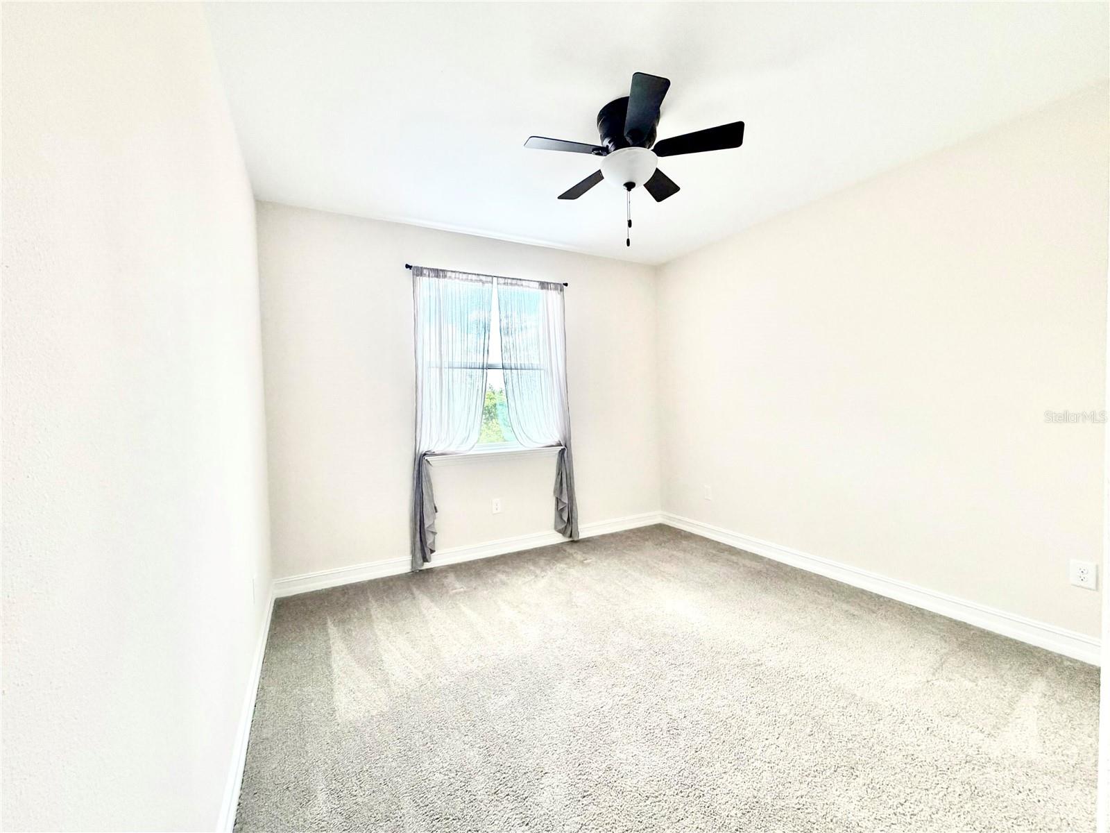 1879 WHITEWILLOW DR, WESLEY CHAPEL, FL, 33543