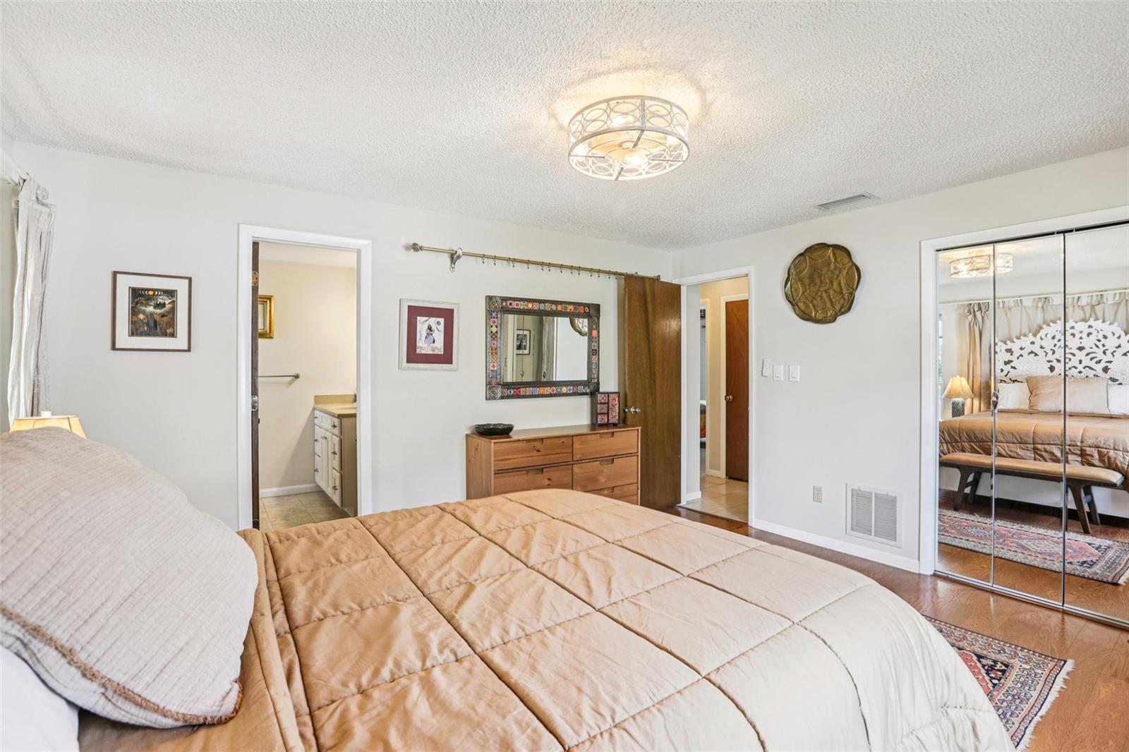 8083 BAYHAVEN DR, SEMINOLE, FL, 33776