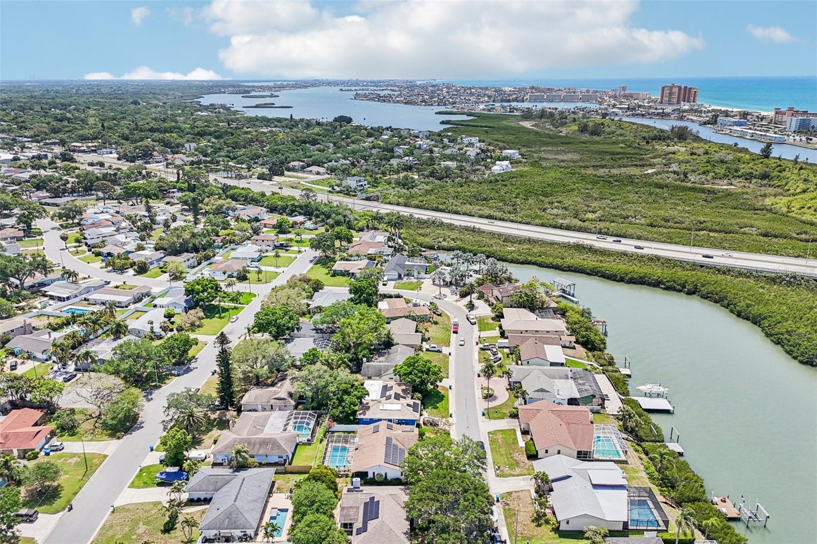 8083 BAYHAVEN DR, SEMINOLE, FL, 33776