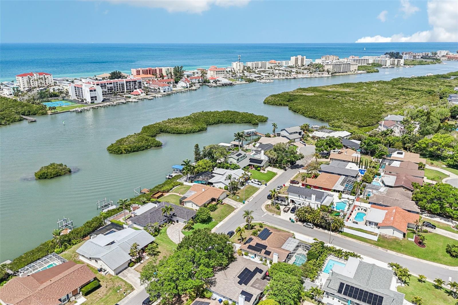 8083 BAYHAVEN DR, SEMINOLE, FL, 33776