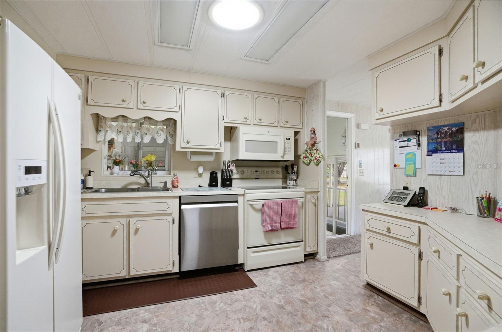 8496 HIGHPOINT BLVD, BROOKSVILLE, FL, 34613