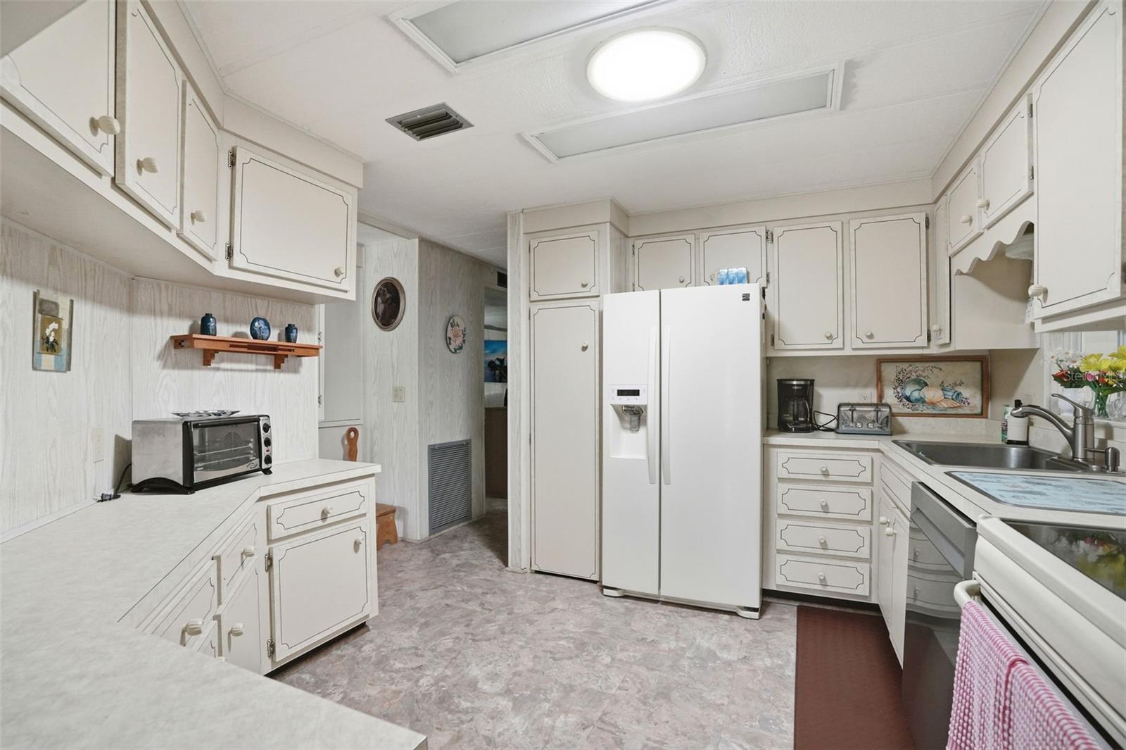 8496 HIGHPOINT BLVD, BROOKSVILLE, FL, 34613