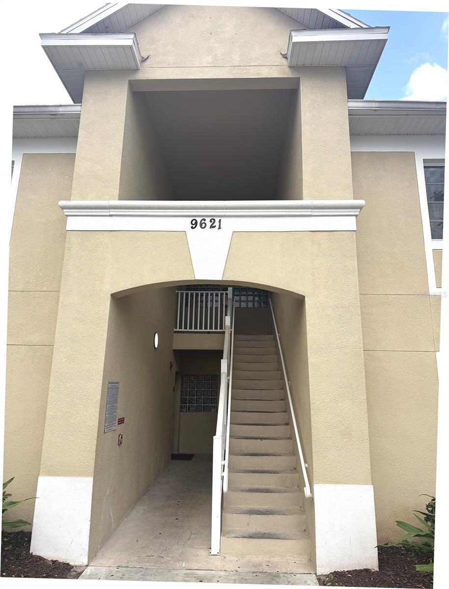 9621 LAKEDALE WAY #202, RIVERVIEW, FL, 33578