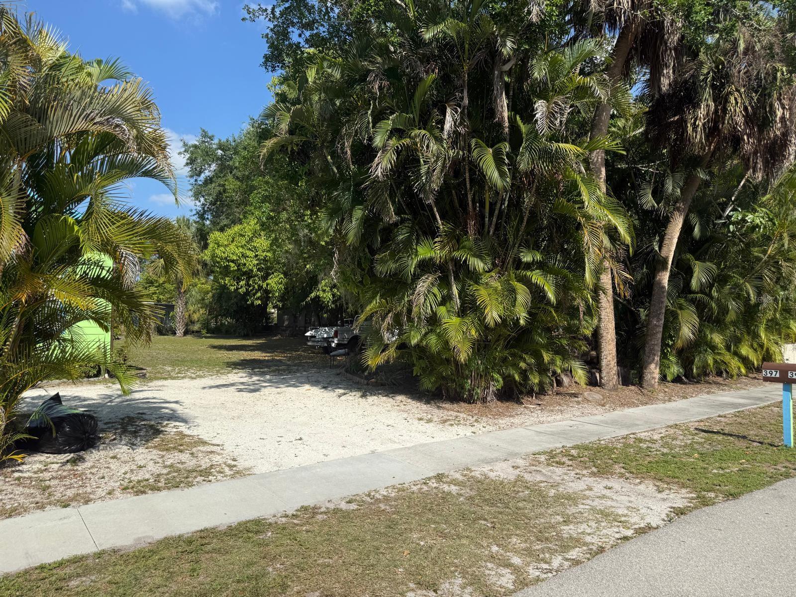 397 MIRAMAR RD, FORT MYERS, FL, 33905