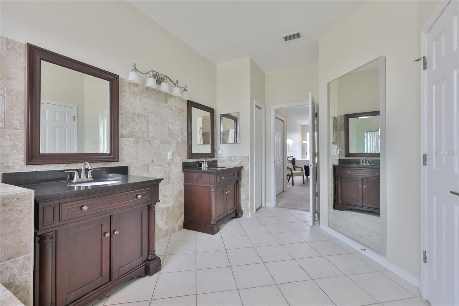 13016 PRESTWICK DR, RIVERVIEW, FL, 33579