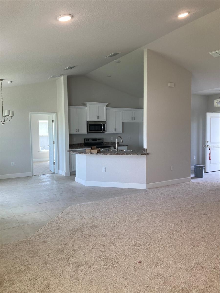 12609 NE 48TH ST, OXFORD, FL, 34484