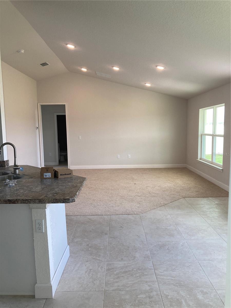 12609 NE 48TH ST, OXFORD, FL, 34484