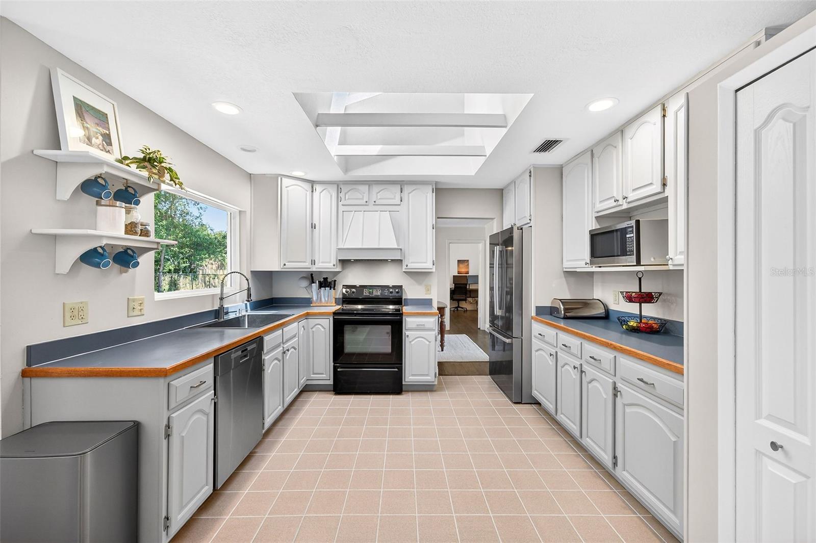 517 ROUGHBEARD RD, WINTER PARK, FL, 32792