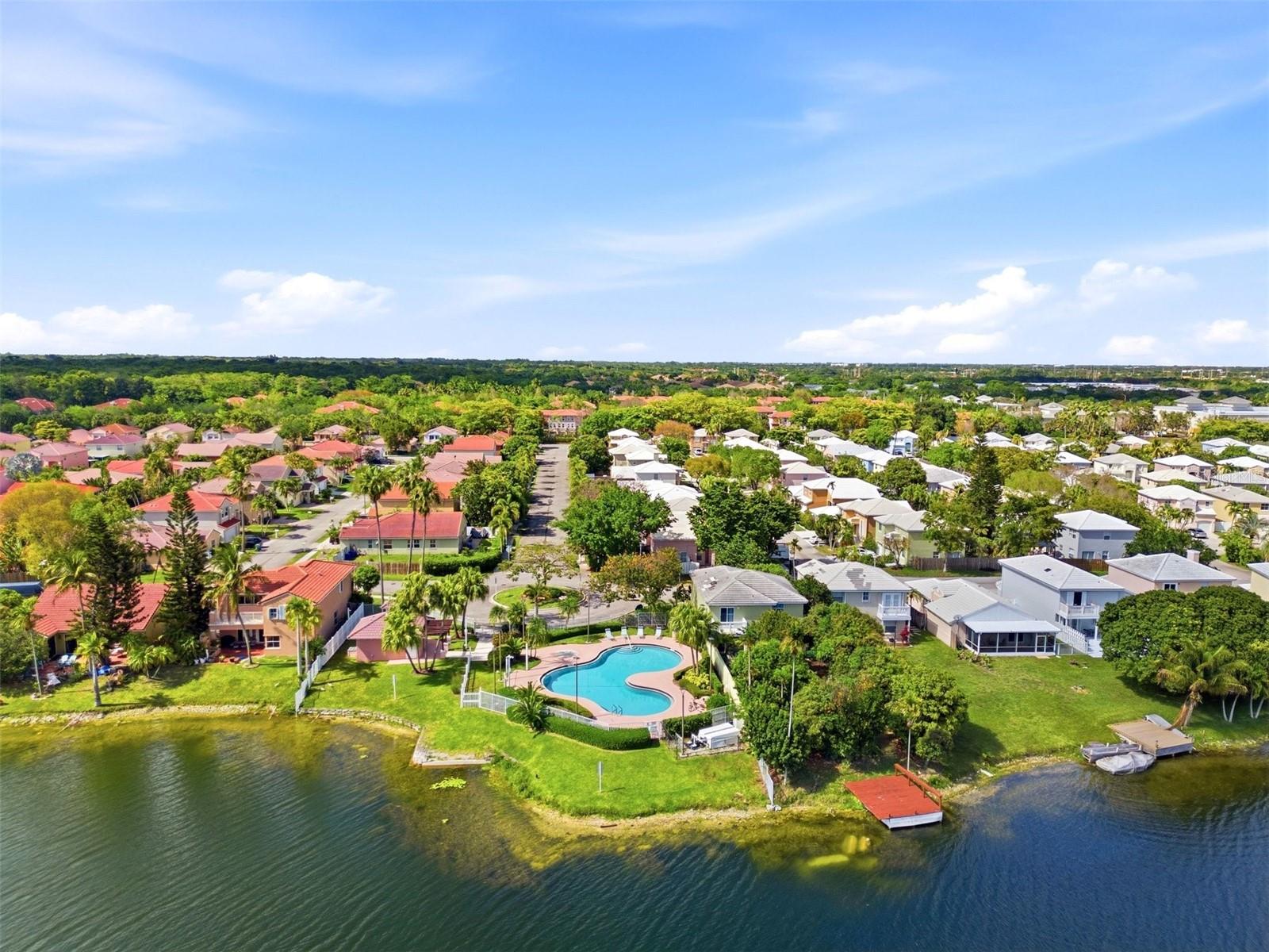 3135 SUNSET CIR, MARGATE, FL, 33063