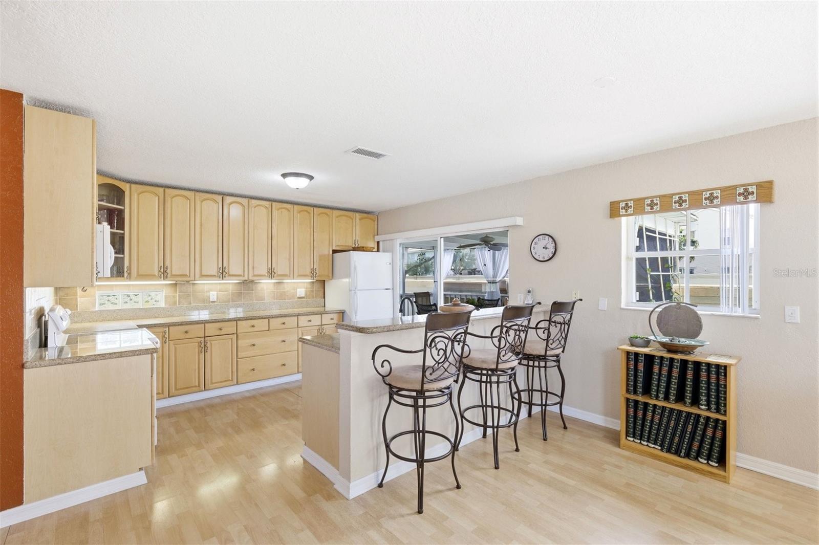 3135 SUNSET CIR, MARGATE, FL, 33063