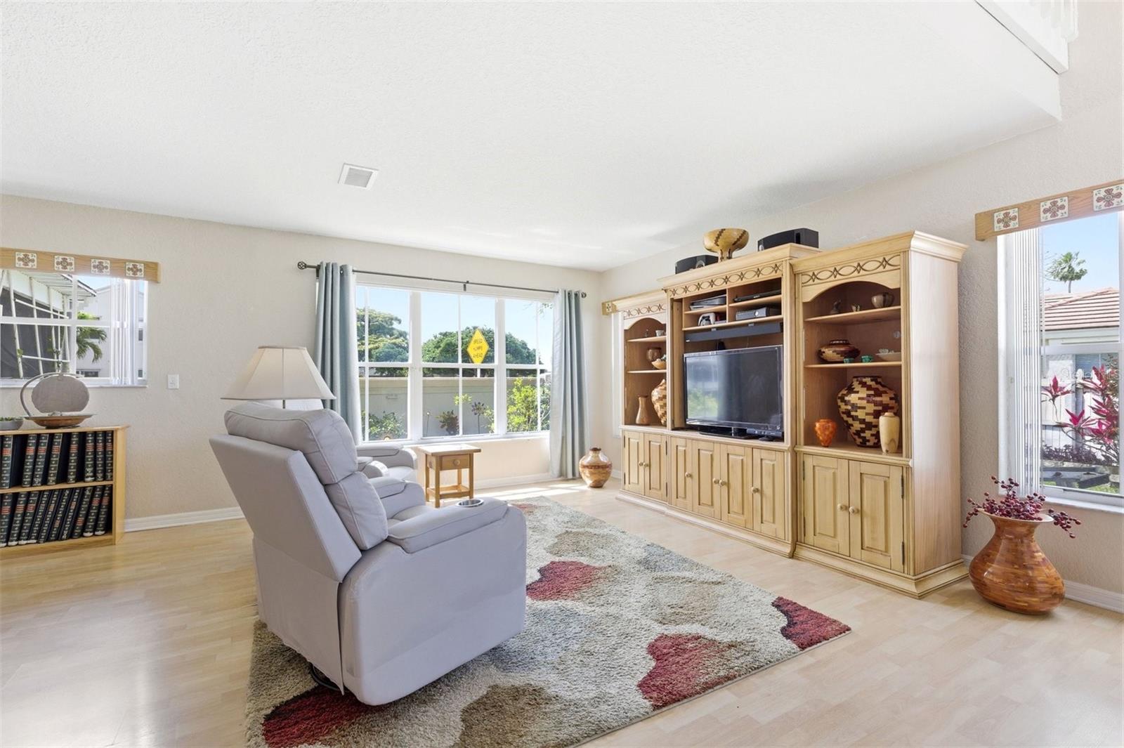 3135 SUNSET CIR, MARGATE, FL, 33063