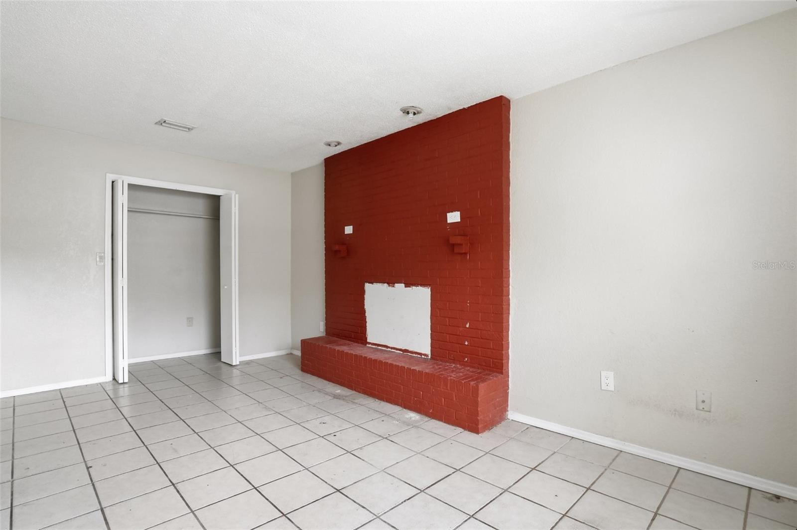 4811 E CLIFTON ST, TAMPA, FL, 33610