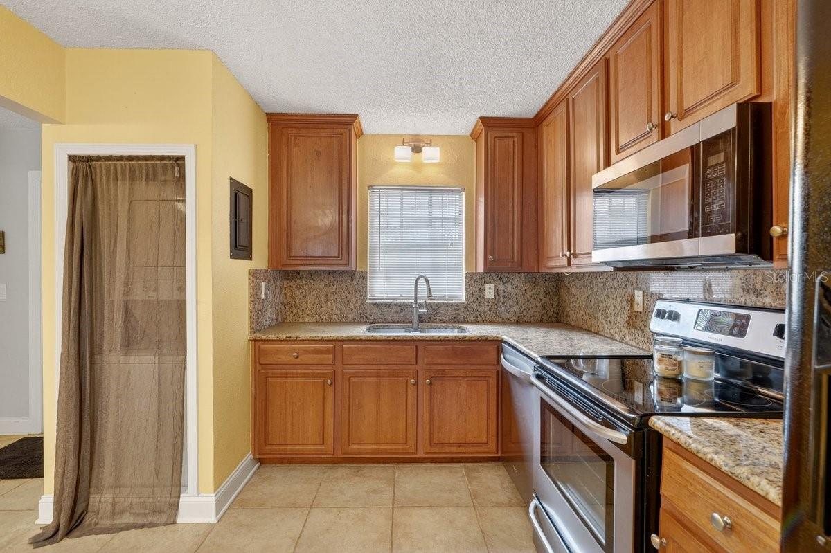 128 MITCHELL PL #1, DAYTONA BEACH, FL, 32118