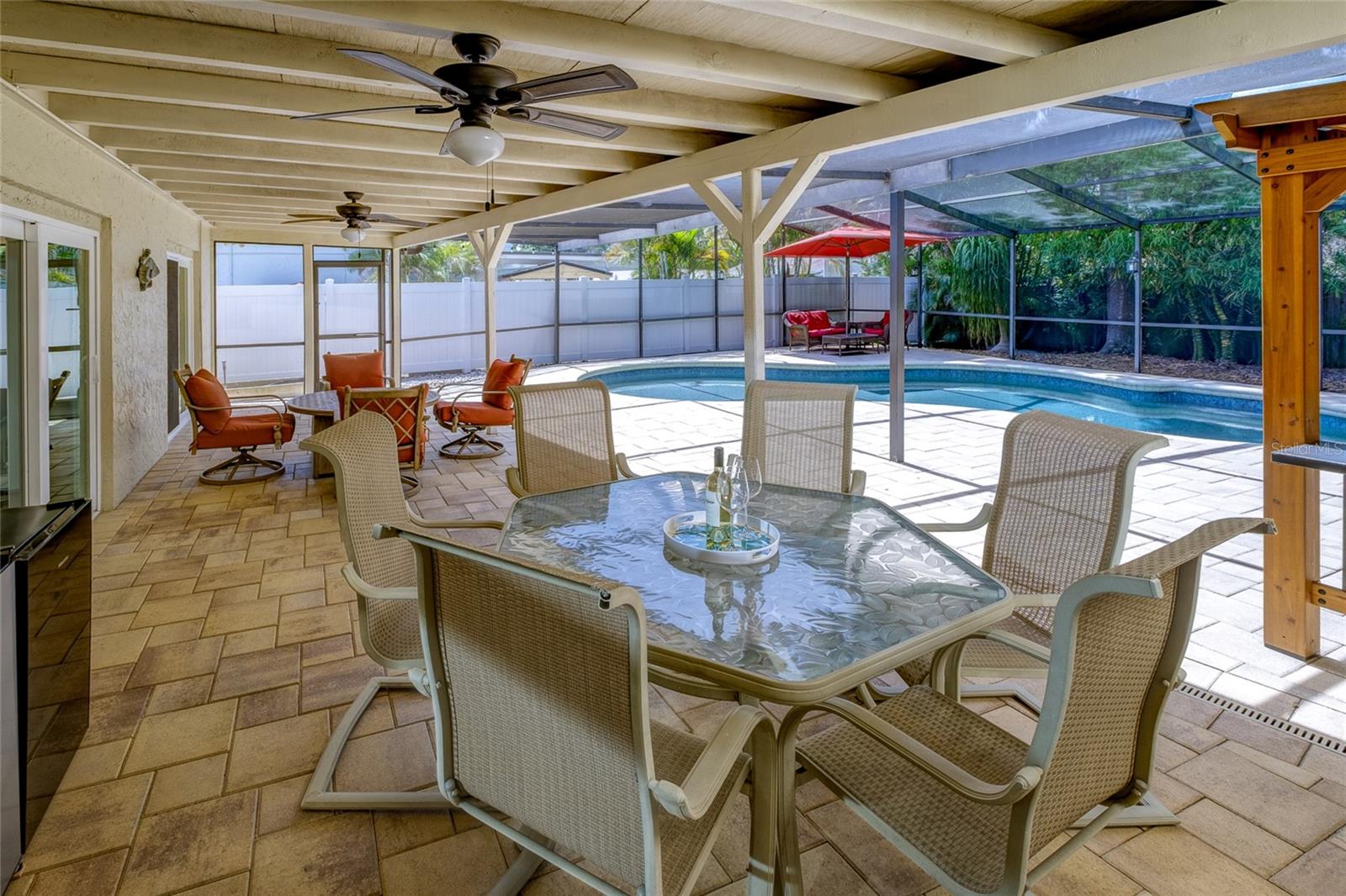 3210 TARABROOK DR, TAMPA, FL, 33618