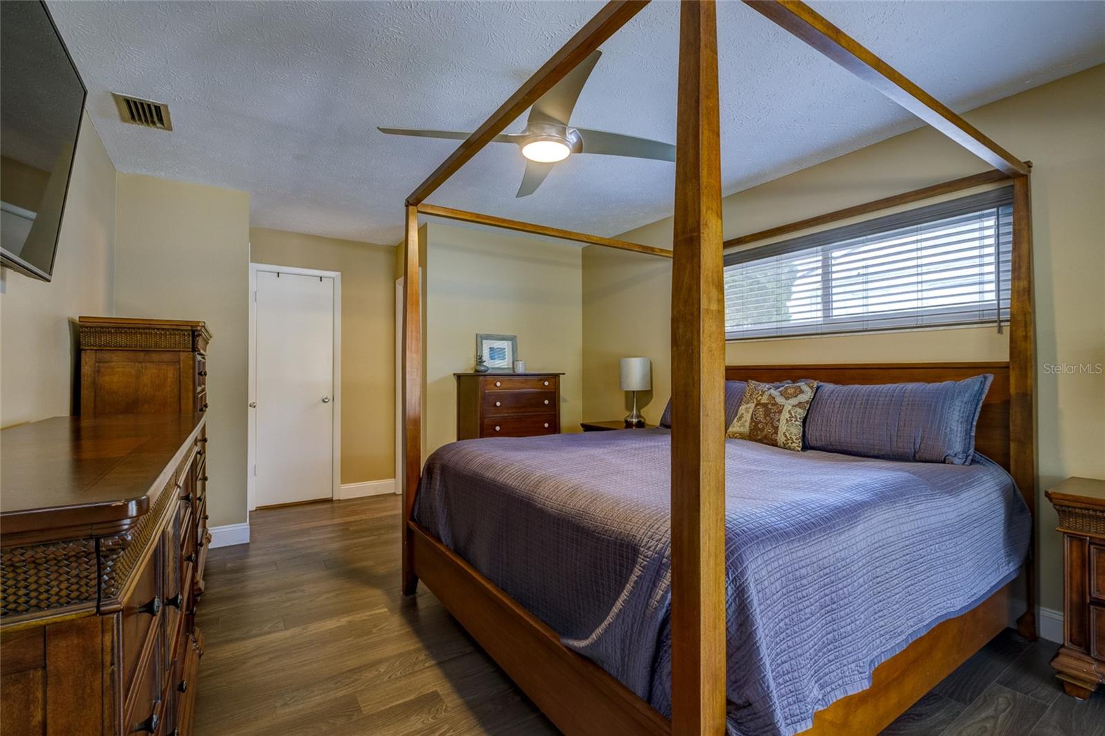 3210 TARABROOK DR, TAMPA, FL, 33618