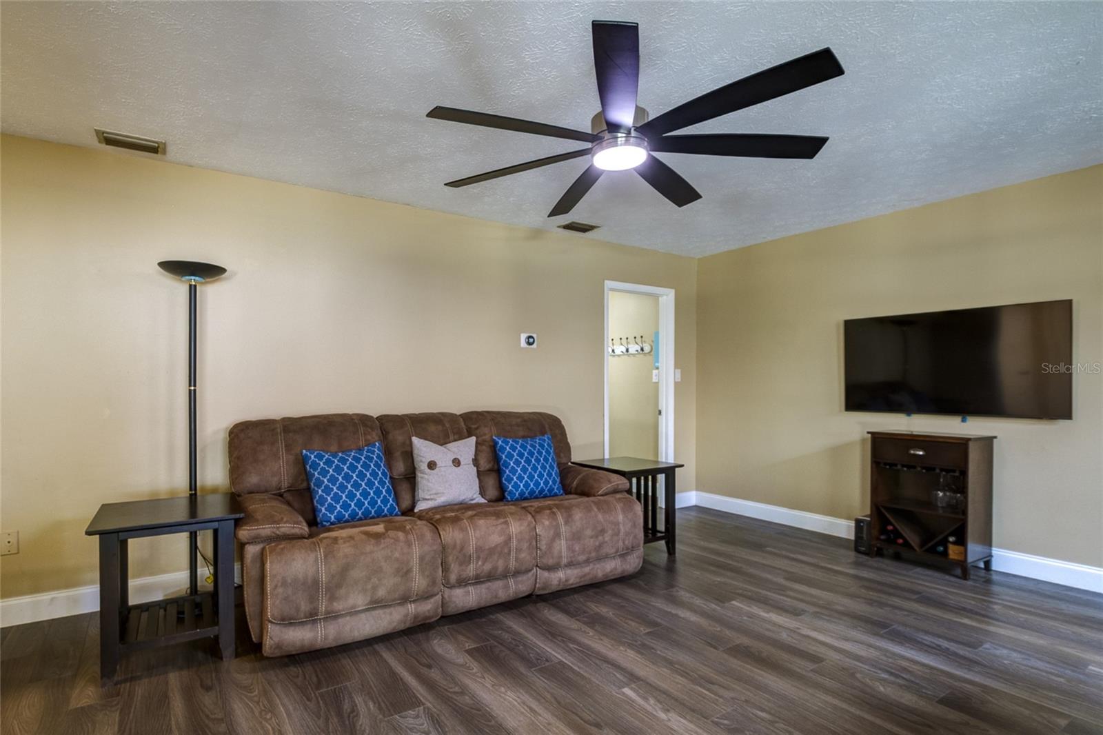 3210 TARABROOK DR, TAMPA, FL, 33618