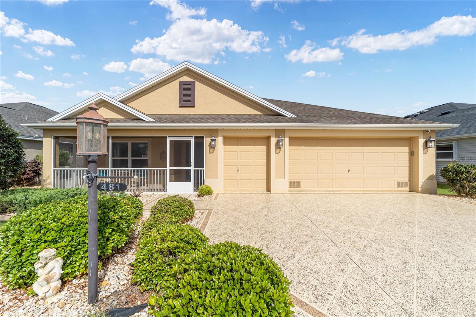 481 ISLAND HOUSE PATH, THE VILLAGES, FL, 32163